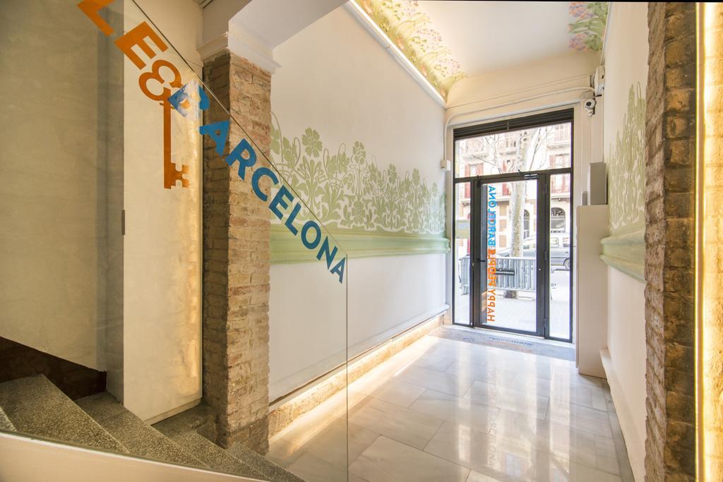 Happy People Sagrada Familia Apartments Barcelona Ngoại thất bức ảnh