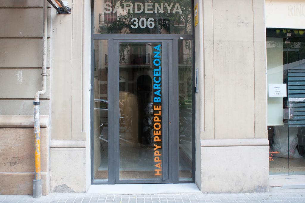 Happy People Sagrada Familia Apartments Barcelona Ngoại thất bức ảnh